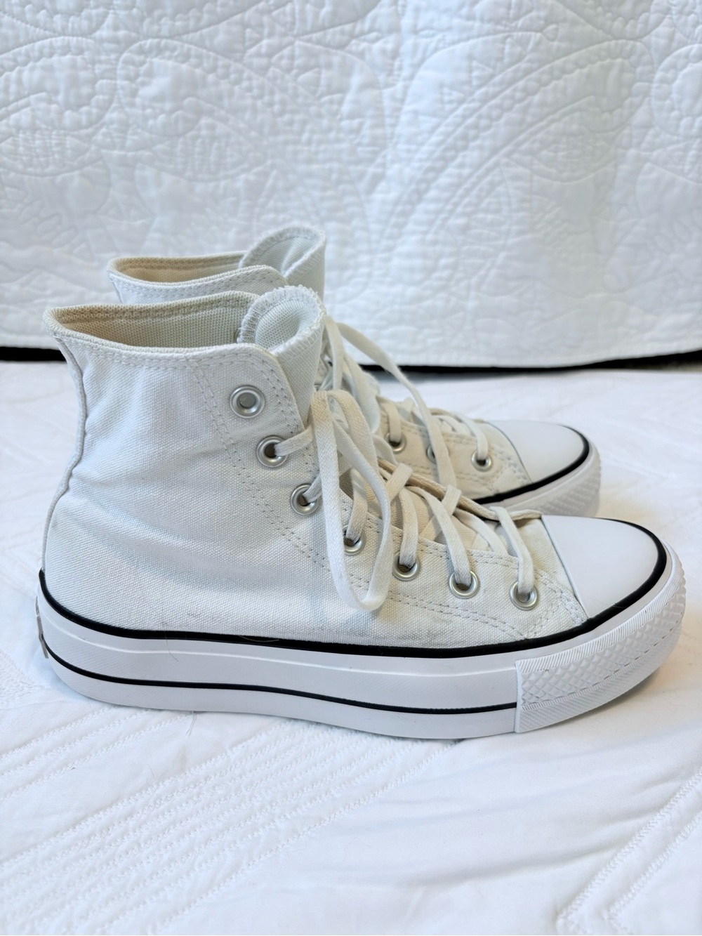 Converse Women's White Chuck Taylor All-Star Platform Lift High Top - Picture 4 of 12